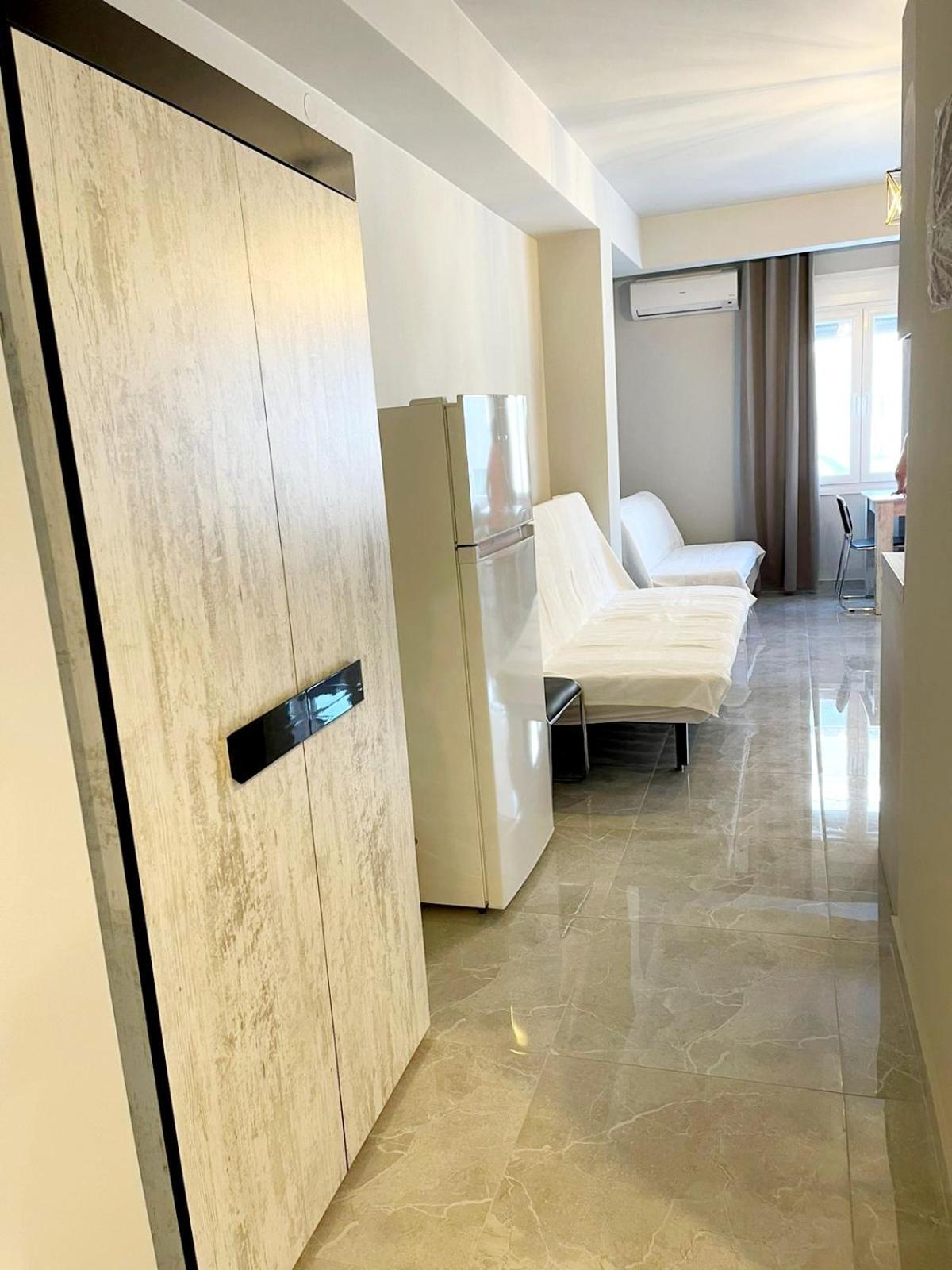 Seaside Luxury Suites Paralía Exterior foto